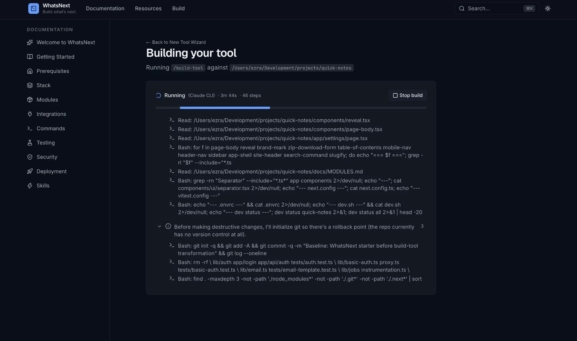Voortgang van /build-tool na bijna vier minuten en 46 stappen: Claude Code leest het project en zet git op als terugvalpunt voor destructieve wijzigingen